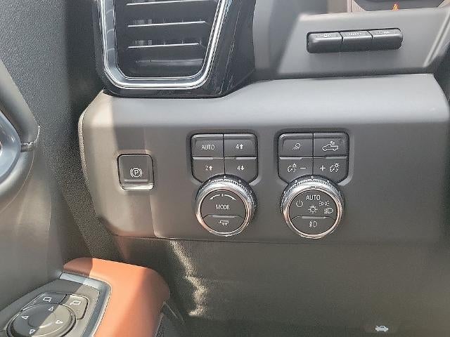 2026 GMC Sierra 2500 HD Crew Cab Standard Box 4-Wheel Drive Denali Ultimate