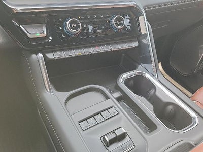 2026 GMC Sierra 2500 HD Crew Cab Standard Box 4-Wheel Drive Denali Ultimate