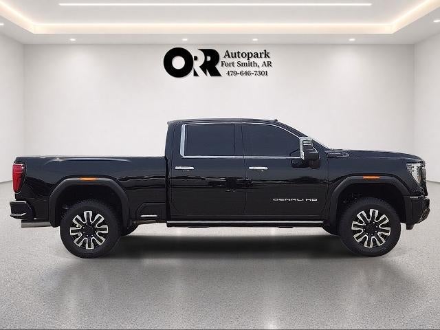 2026 GMC Sierra 2500 HD Crew Cab Standard Box 4-Wheel Drive Denali Ultimate