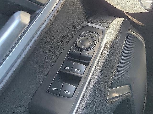 2025 GMC Sierra 1500 Crew Cab Short Box 4-Wheel Drive SLT