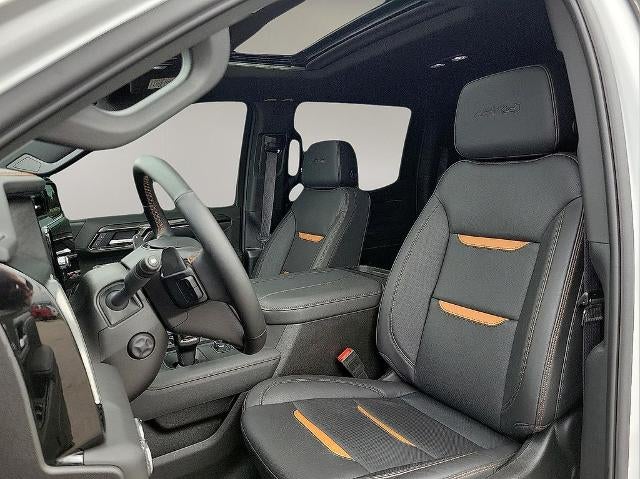 2025 GMC Sierra 1500 Crew Cab Short Box 4-Wheel Drive AT4