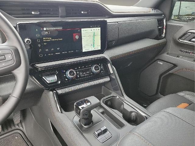 2025 GMC Sierra 1500 Crew Cab Short Box 4-Wheel Drive AT4