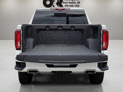 2025 GMC Sierra 1500 Crew Cab Short Box 4-Wheel Drive AT4