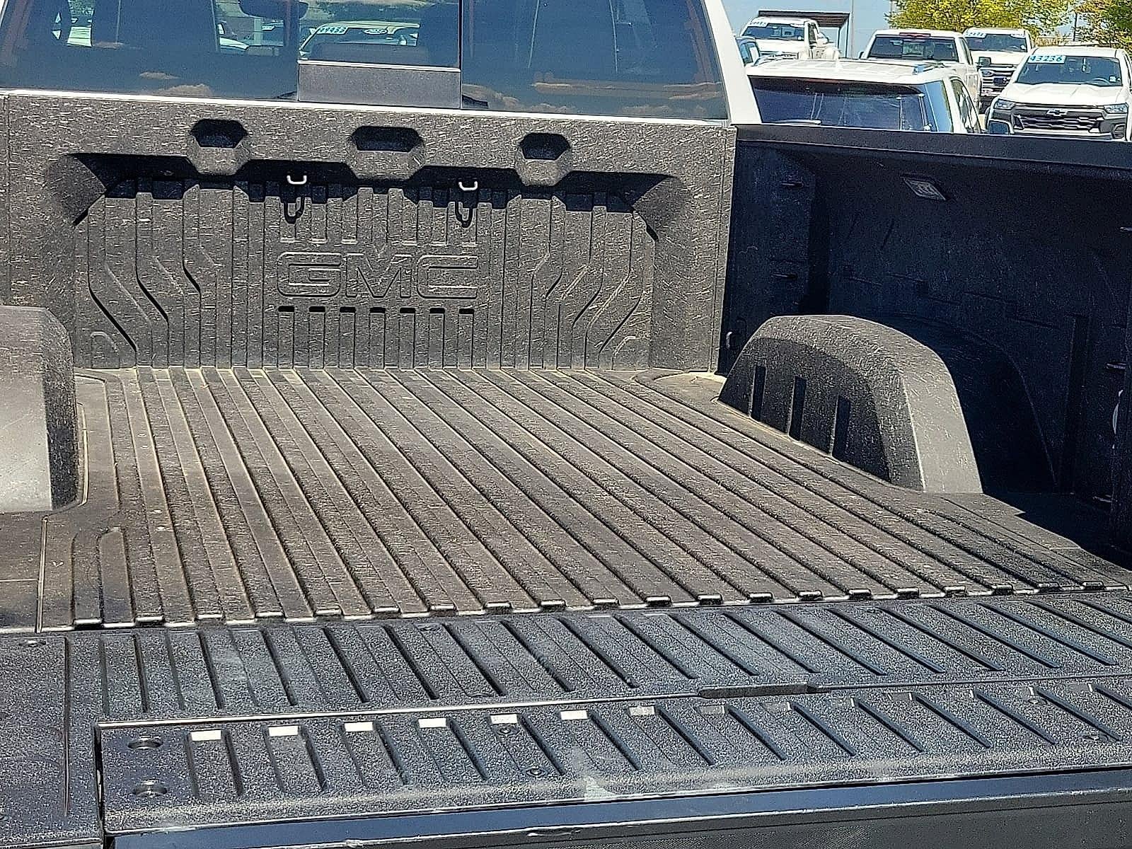 2022 GMC Sierra 1500 Crew Cab Short Box 4-Wheel Drive Denali Ultimate