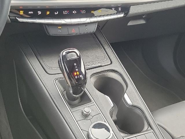 2025 Cadillac XT4 FWD 4dr Premium Luxury