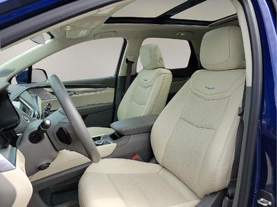 2023 Cadillac XT5 AWD 4dr Premium Luxury