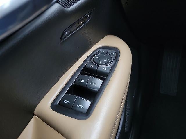 2019 Cadillac XT5 AWD 4dr Platinum