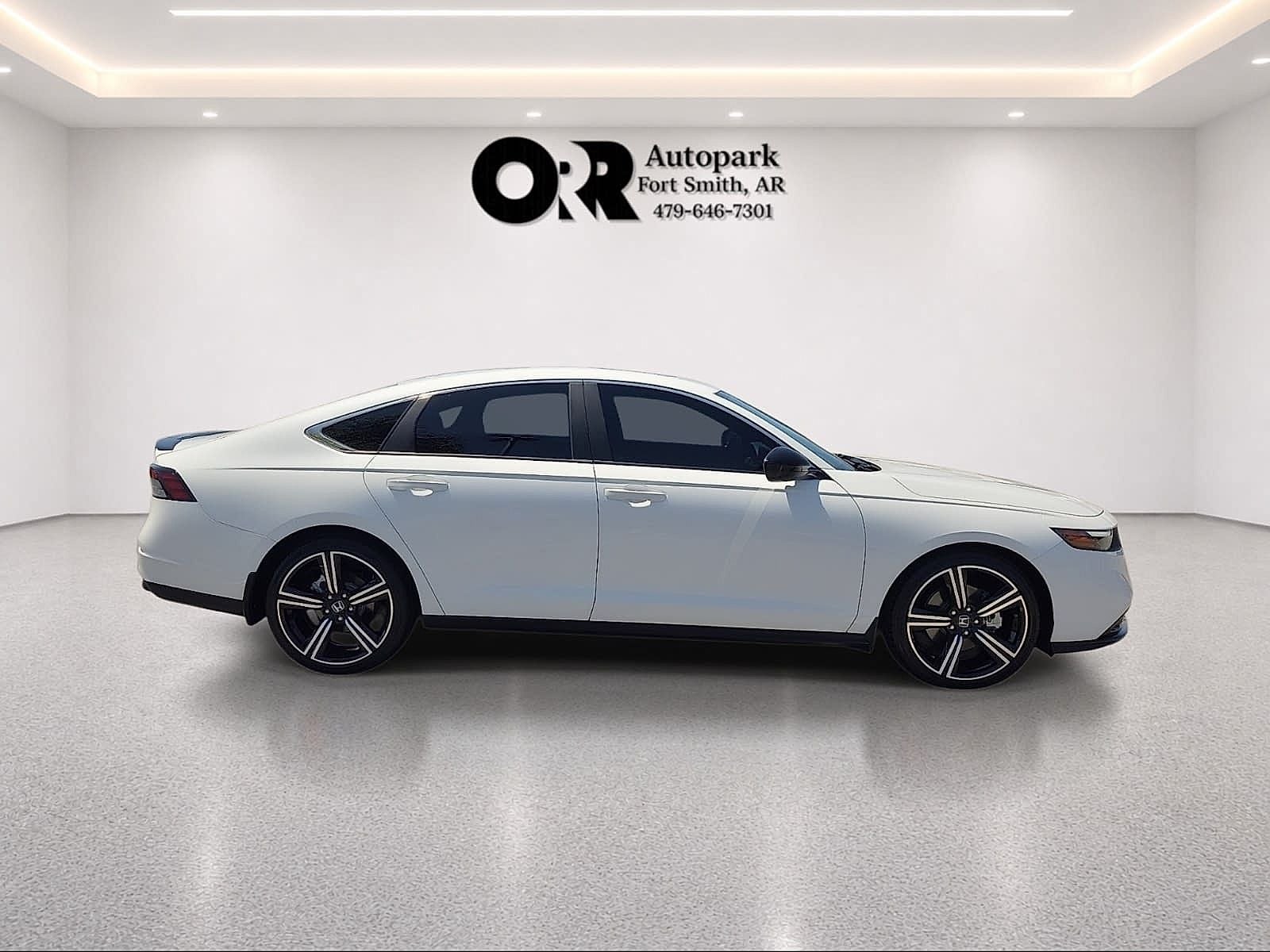 2023 Honda Accord Hybrid Sport Sedan w/o BSI