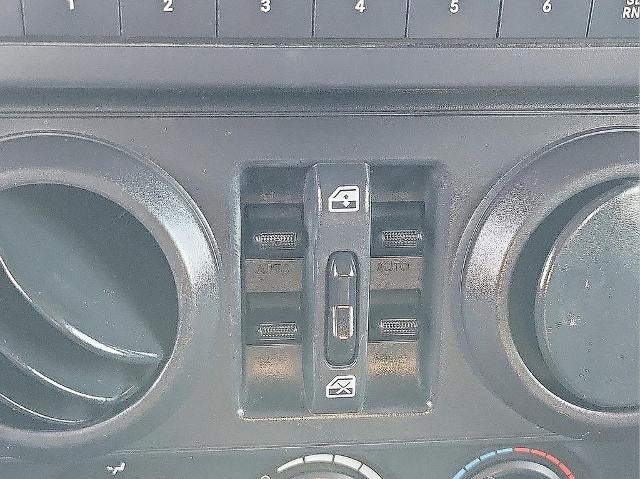 2010 Jeep Wrangler Unlimited 4WD 4dr Sport