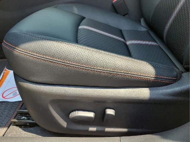 2025 Nissan Altima SR FWD