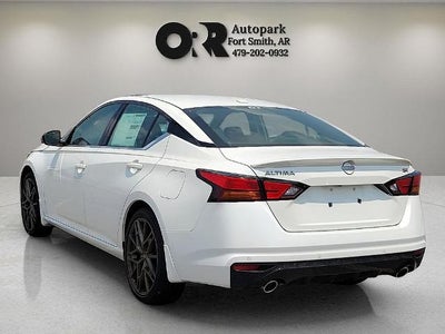 2025 Nissan Altima SR FWD