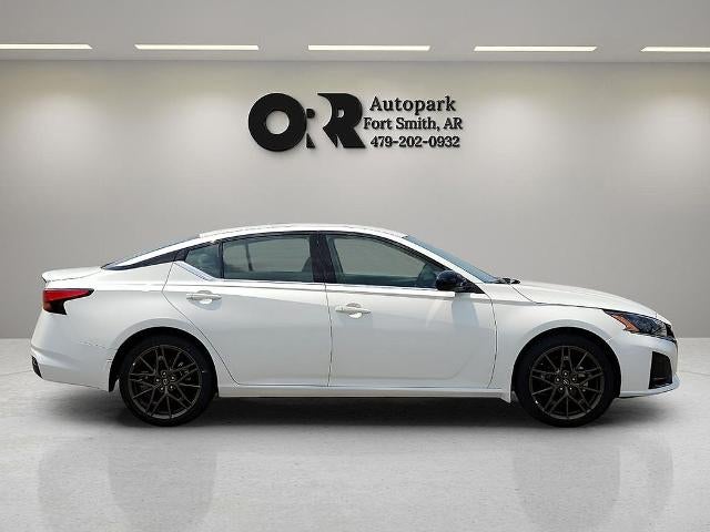 2025 Nissan Altima SR FWD