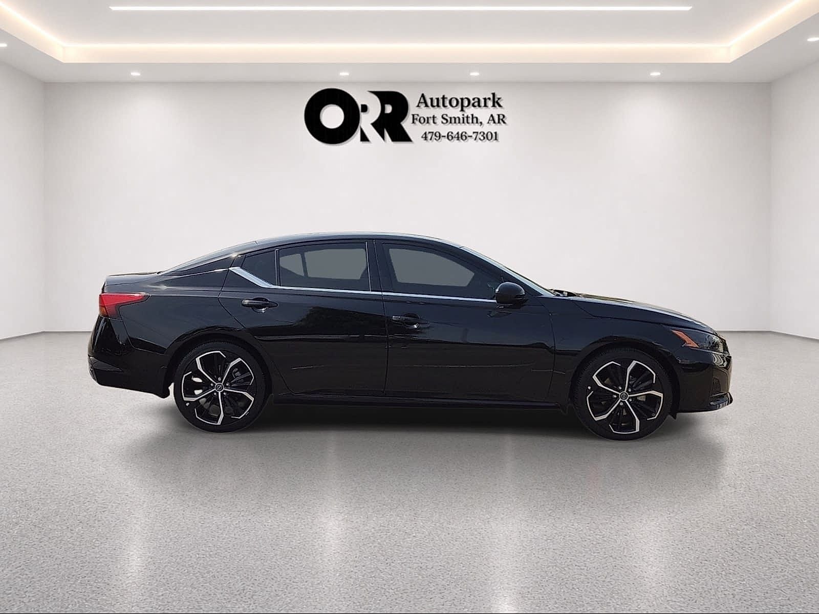 2024 Nissan Altima 2.5 SR Sedan