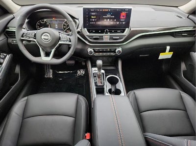 2024 Nissan Altima 2.5 SR Sedan