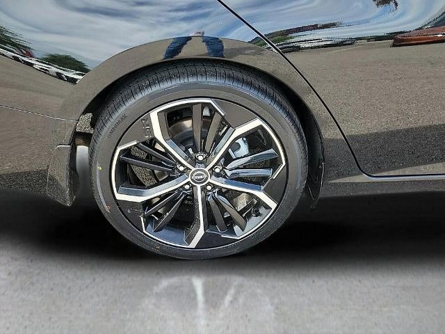 2025 Nissan Altima SR FWD