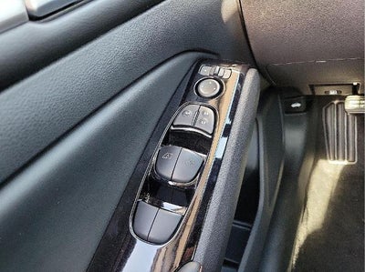 2025 Nissan Altima SR FWD