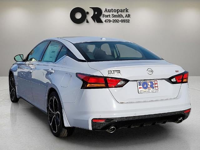 2025 Nissan Altima SR FWD