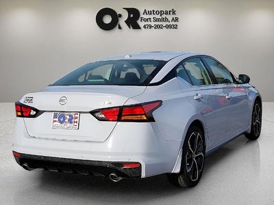 2025 Nissan Altima SR FWD