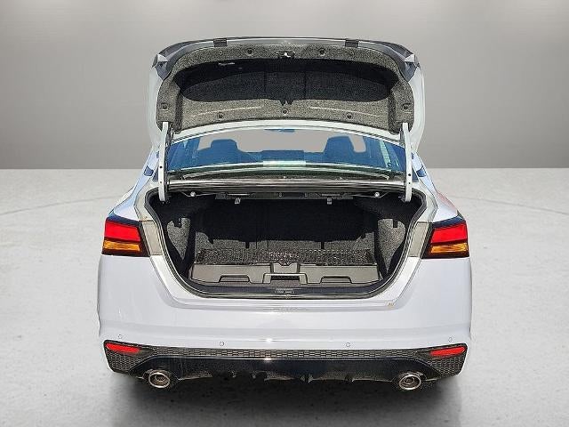 2025 Nissan Altima SR FWD