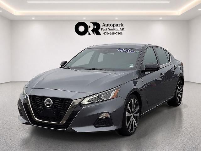 2020 Nissan Altima 2.5 SR Sedan