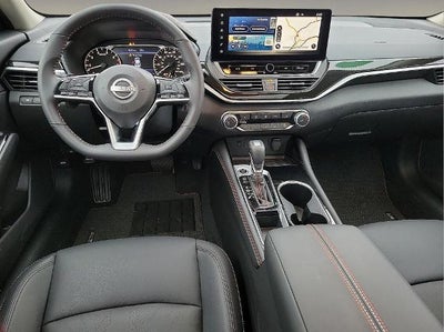 2024 Nissan Altima 2.5 SR Sedan