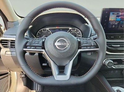 2025 Nissan Altima SR FWD