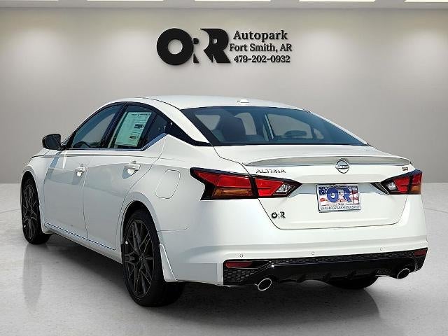 2025 Nissan Altima SR FWD