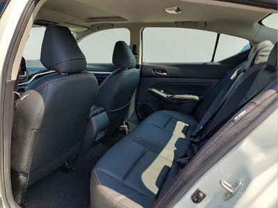 2025 Nissan Altima SR FWD