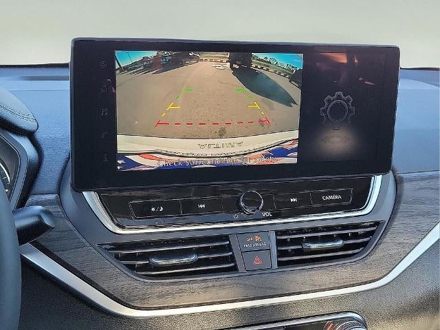 2025 Nissan Altima SV FWD