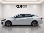 2024 Nissan Altima 2.5 SV Sedan