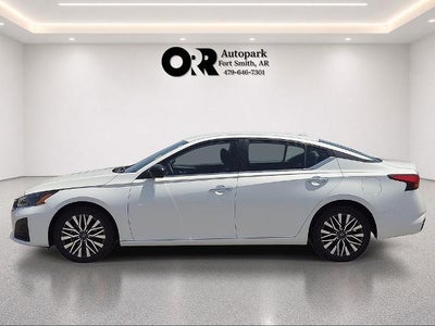 2024 Nissan Altima 2.5 SV Sedan