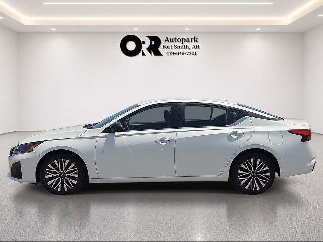 2024 Nissan Altima 2.5 SV Sedan