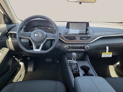 2026 Nissan Altima SV FWD