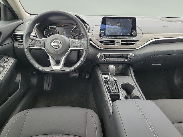2026 Nissan Altima SV FWD