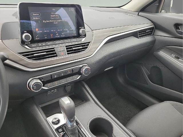 2026 Nissan Altima SV FWD