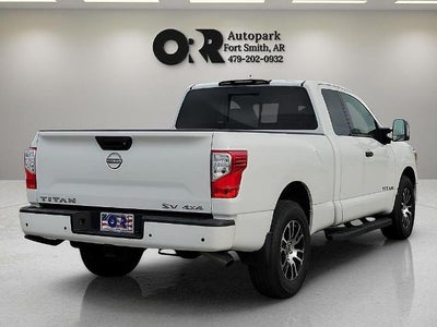 2024 Nissan Titan 4x4 King Cab SV