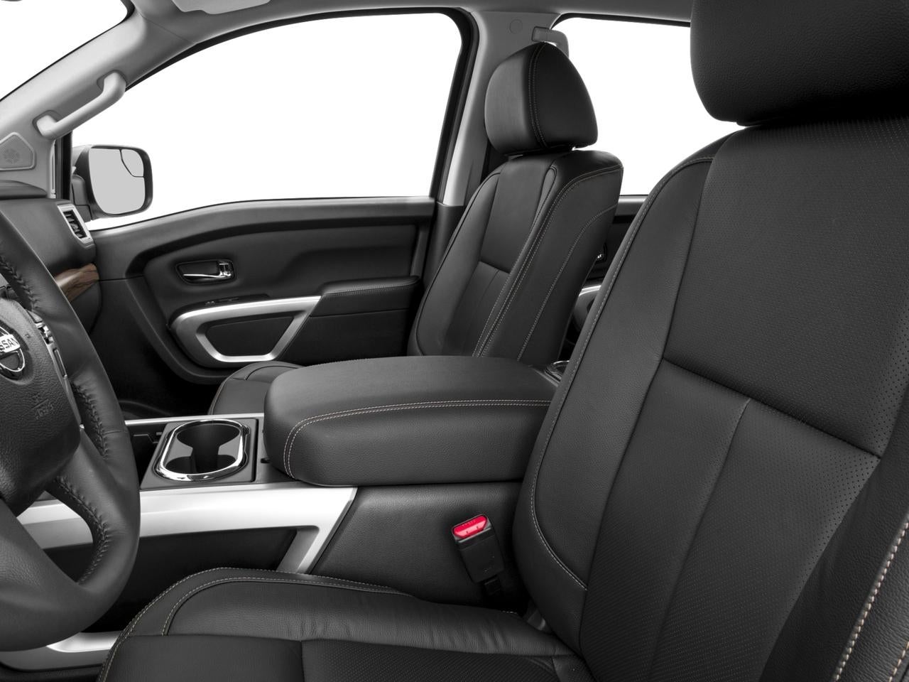 2017 Nissan Titan 4x4 Crew Cab SL