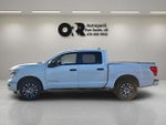 2023 Nissan Titan 4x4 Crew Cab SV