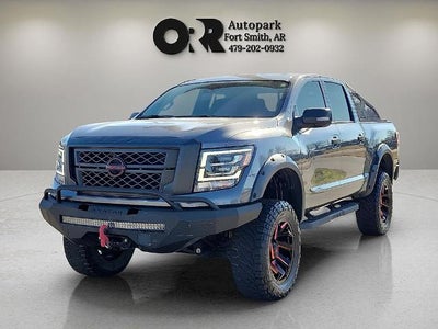 2023 Nissan Titan 4x4 Crew Cab PRO-4X