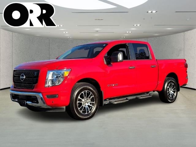 2024 Nissan Titan 4x4 Crew Cab SV