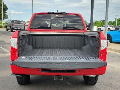 2024 Nissan Titan 4x4 Crew Cab SV