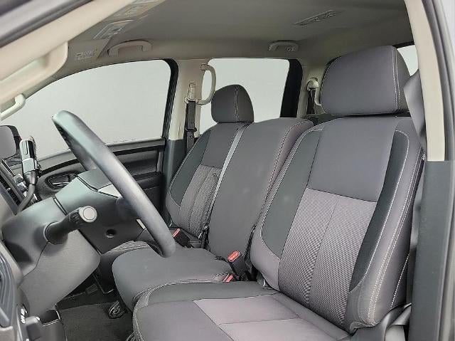 2022 Nissan Titan 4x2 Crew Cab SV