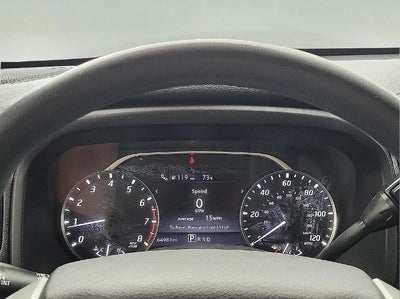 2022 Nissan Titan 4x2 Crew Cab SV