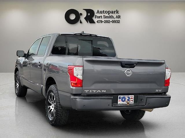 2022 Nissan Titan 4x2 Crew Cab SV