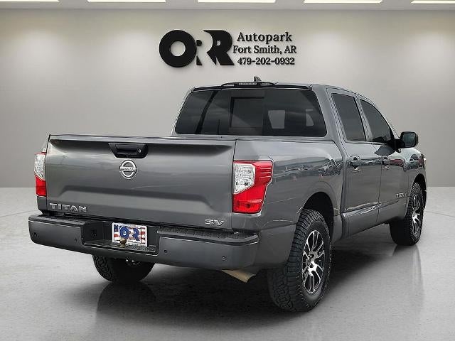2022 Nissan Titan 4x2 Crew Cab SV