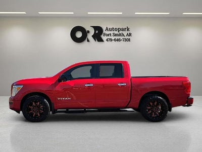 2021 Nissan Titan 4x2 Crew Cab SV