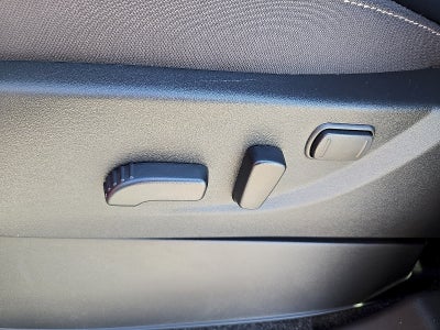 2027 Nissan Frontier Crew Cab 4x2 SV