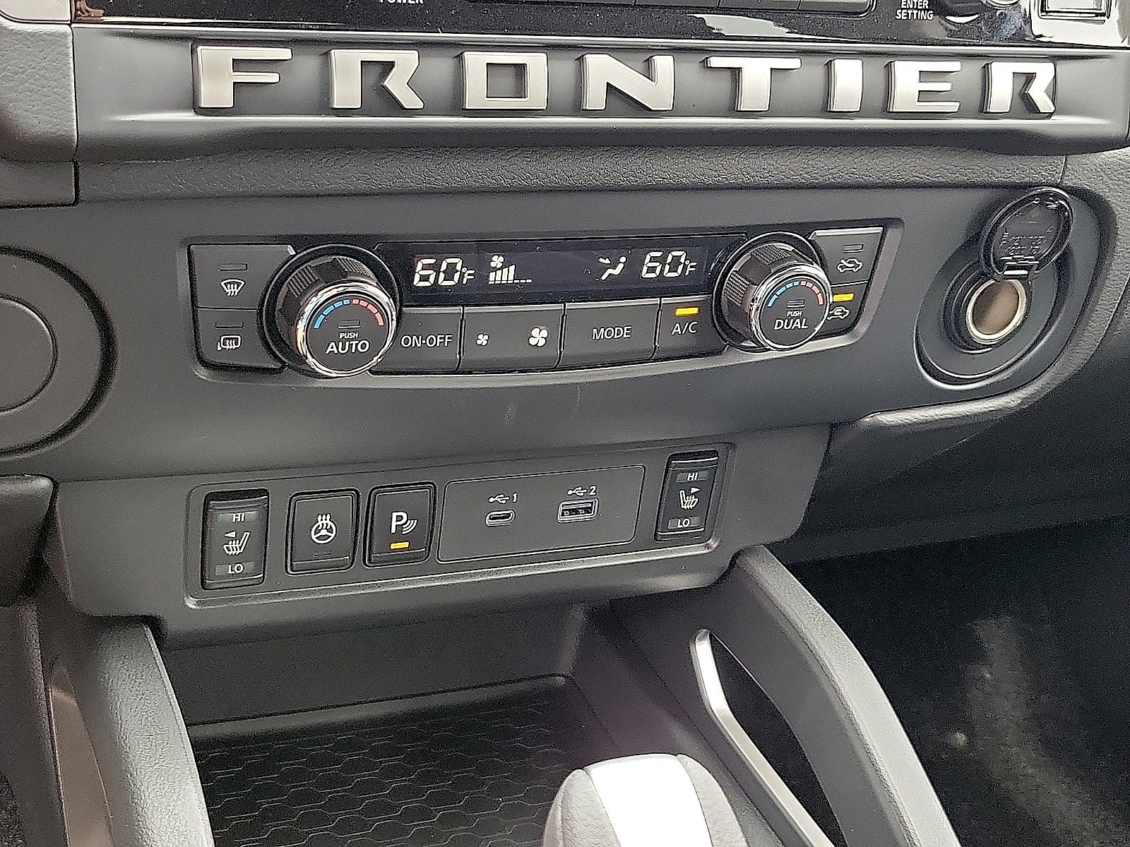 2027 Nissan Frontier Crew Cab 4x2 SV
