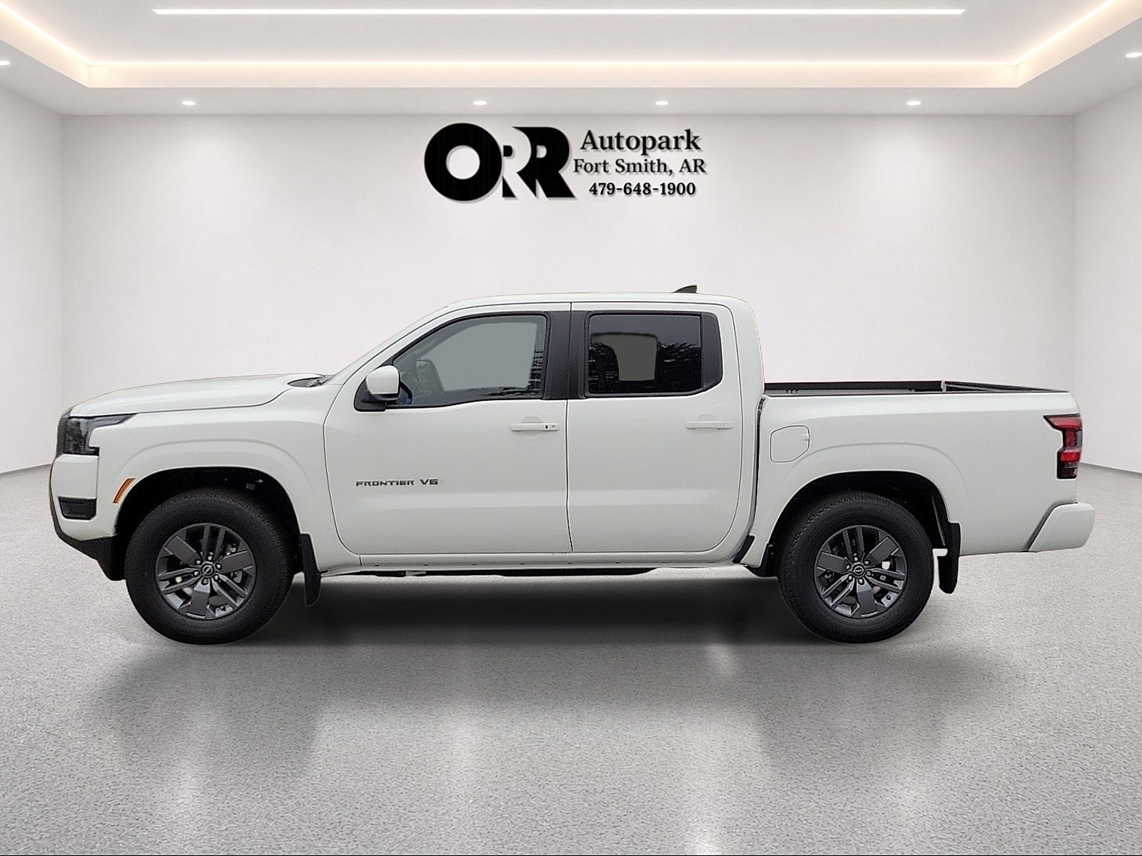 2027 Nissan Frontier Crew Cab 4x2 SV