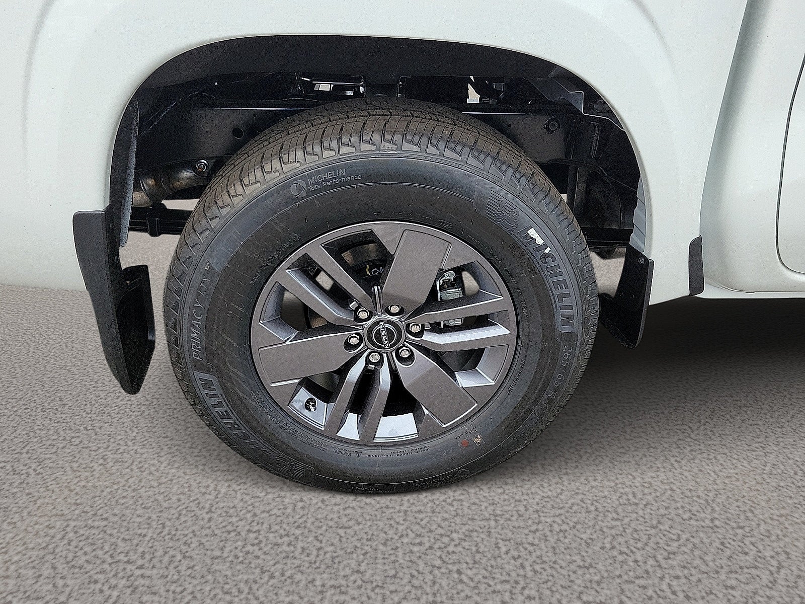 2027 Nissan Frontier Crew Cab 4x2 SV